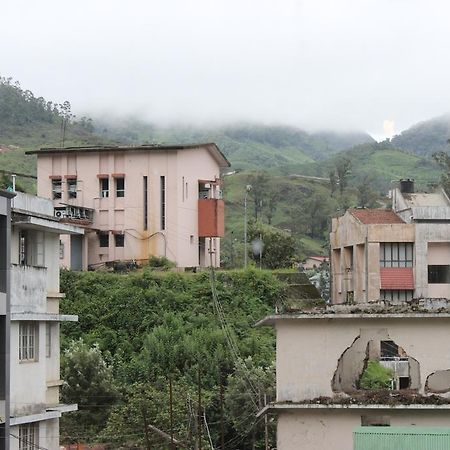 Albarad Hotel Munnar Eksteriør bilde