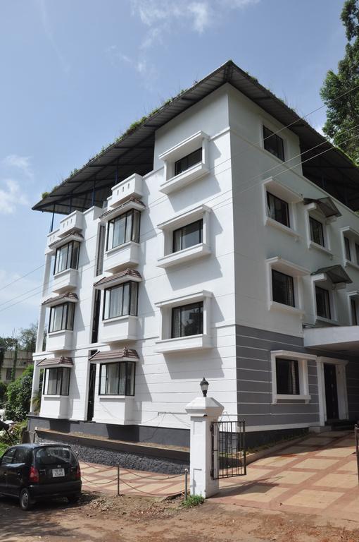Albarad Hotel Munnar Eksteriør bilde